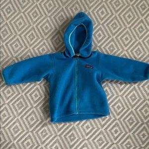 Patagonia Toddler fleece hoodie size 12-18months.
